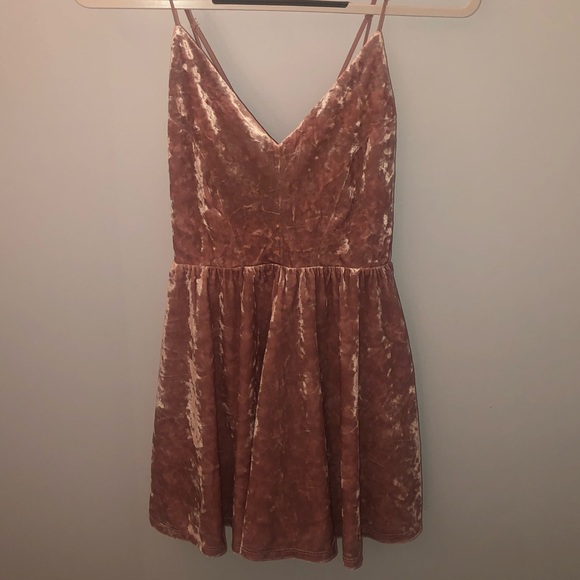 Pink Velvet Romper - Picture 2 of 5